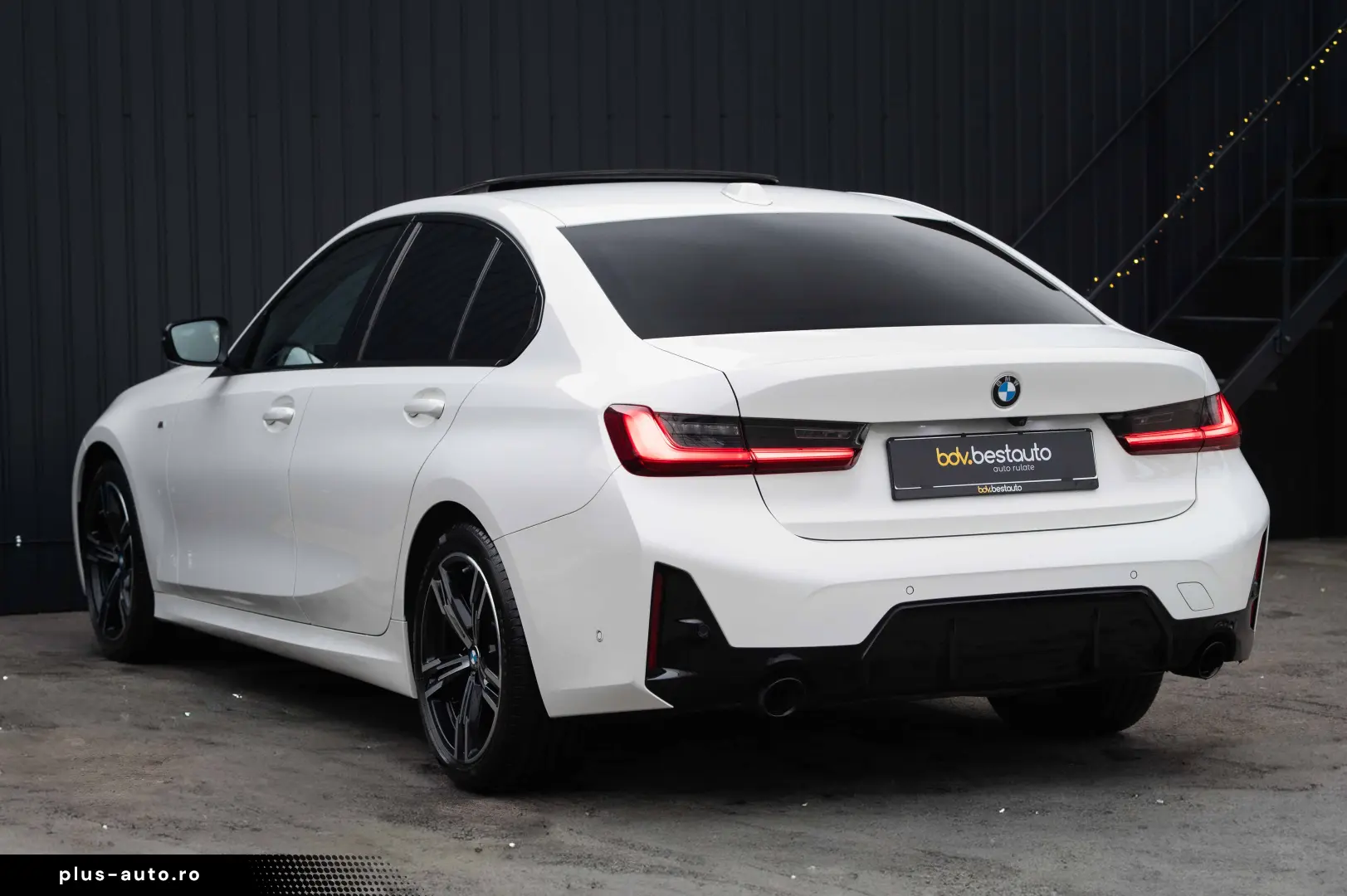 BMW Seria 3 318i Aut. M Sport