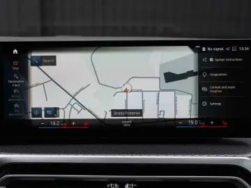 BMW Seria 3 318i Aut. M Sport