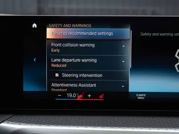 BMW Seria 3 318i Aut. M Sport