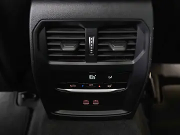 BMW Seria 3 318i Aut. M Sport