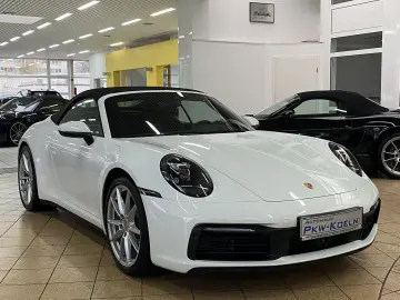 PORSCHE 992 (911) Cabriolet 4 ACC LED SPuR KAMERA ABGAS