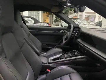 PORSCHE 992 (911) Cabriolet 4 ACC LED SPuR KAMERA ABGAS