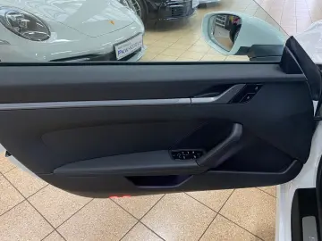 PORSCHE 992 (911) Cabriolet 4 ACC LED SPuR KAMERA ABGAS