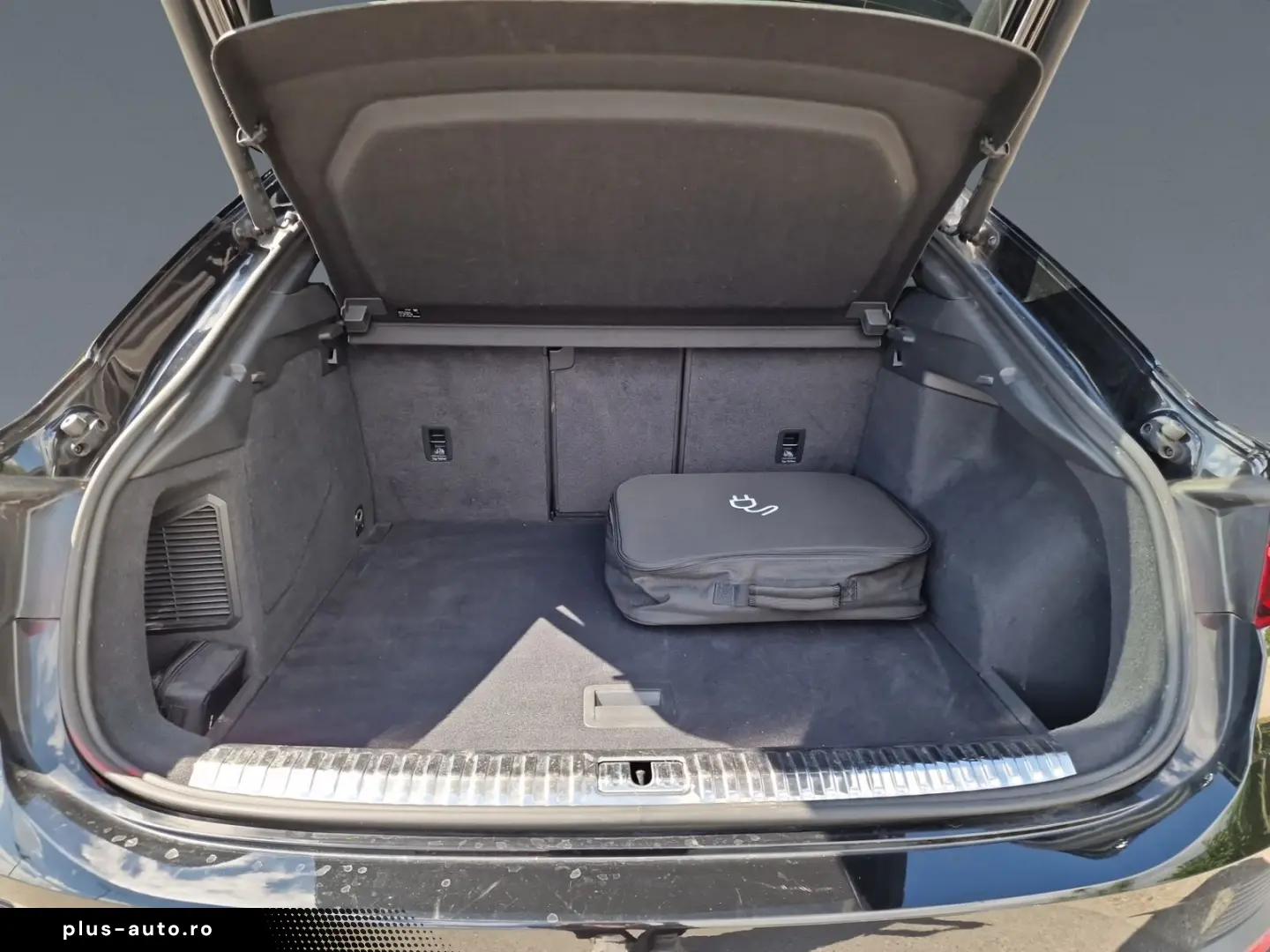 AUDI Q3 Sportback 45 TFSI e S line LED NAVI virtual