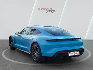 PORSCHE Taycan 4 S Beifahrer-Display HUD Matrix Bose 20