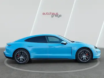 PORSCHE Taycan 4 S Beifahrer-Display HUD Matrix Bose 20