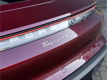 PORSCHE Taycan 4S  20'' LED BOSE Head-Up Sport Chrono