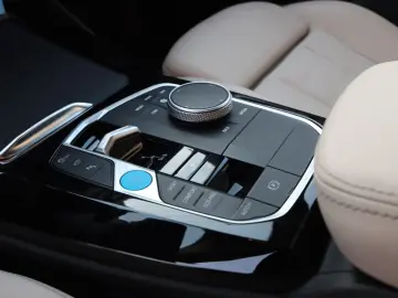 BMW iX3 MSport Impressive  AHK