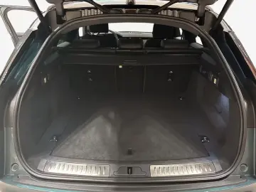 Land Rover Range Rover Velar D300 Dynamic SE