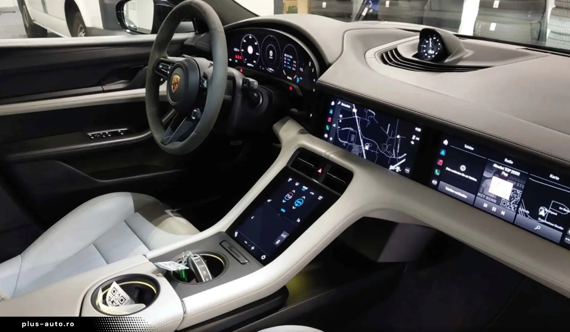 PORSCHE Taycan 4S HeadUp ACC 2xDisplay Pano Batterie