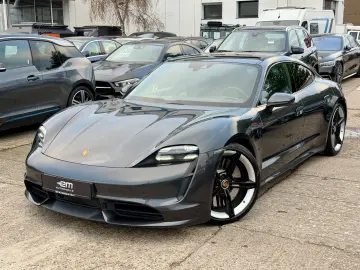 PORSCHE Taycan Turbo SportChrono Pano Massage Matrix