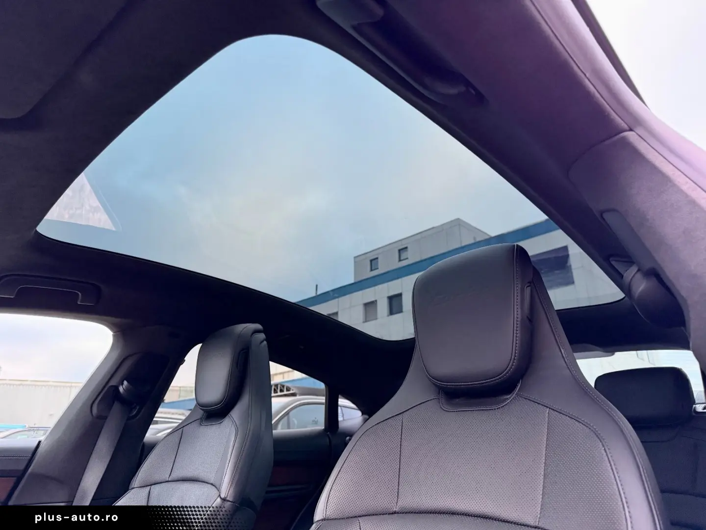 PORSCHE Taycan Turbo SportChrono Pano Massage Matrix