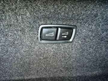 PORSCHE Taycan Turbo SportChrono Pano Massage Matrix