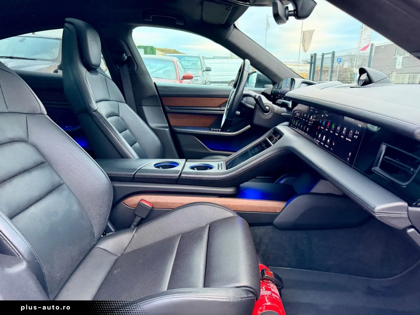 PORSCHE Taycan Turbo SportChrono Pano Massage Matrix