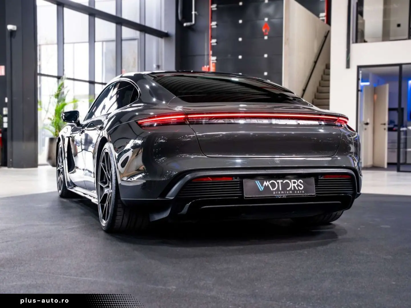 PORSCHE Taycan GTS - PID - ACC - HUD - Bose - Passenger