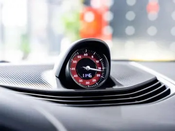 PORSCHE Taycan GTS - PID - ACC - HUD - Bose - Passenger