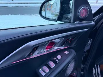 BMW XM Basis B&W 360 23ZOLL PANO SOFT VOLL TOP