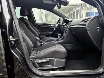 Volkswagen Golf GTD 2.0 TDI SCR DSG