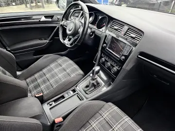 Volkswagen Golf GTD 2.0 TDI SCR DSG