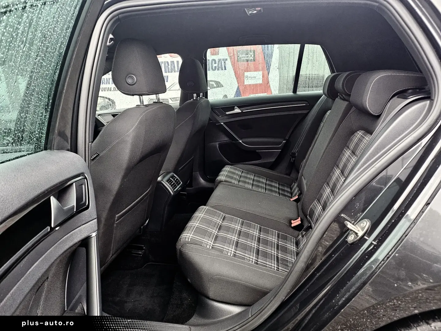 Volkswagen Golf GTD 2.0 TDI SCR DSG