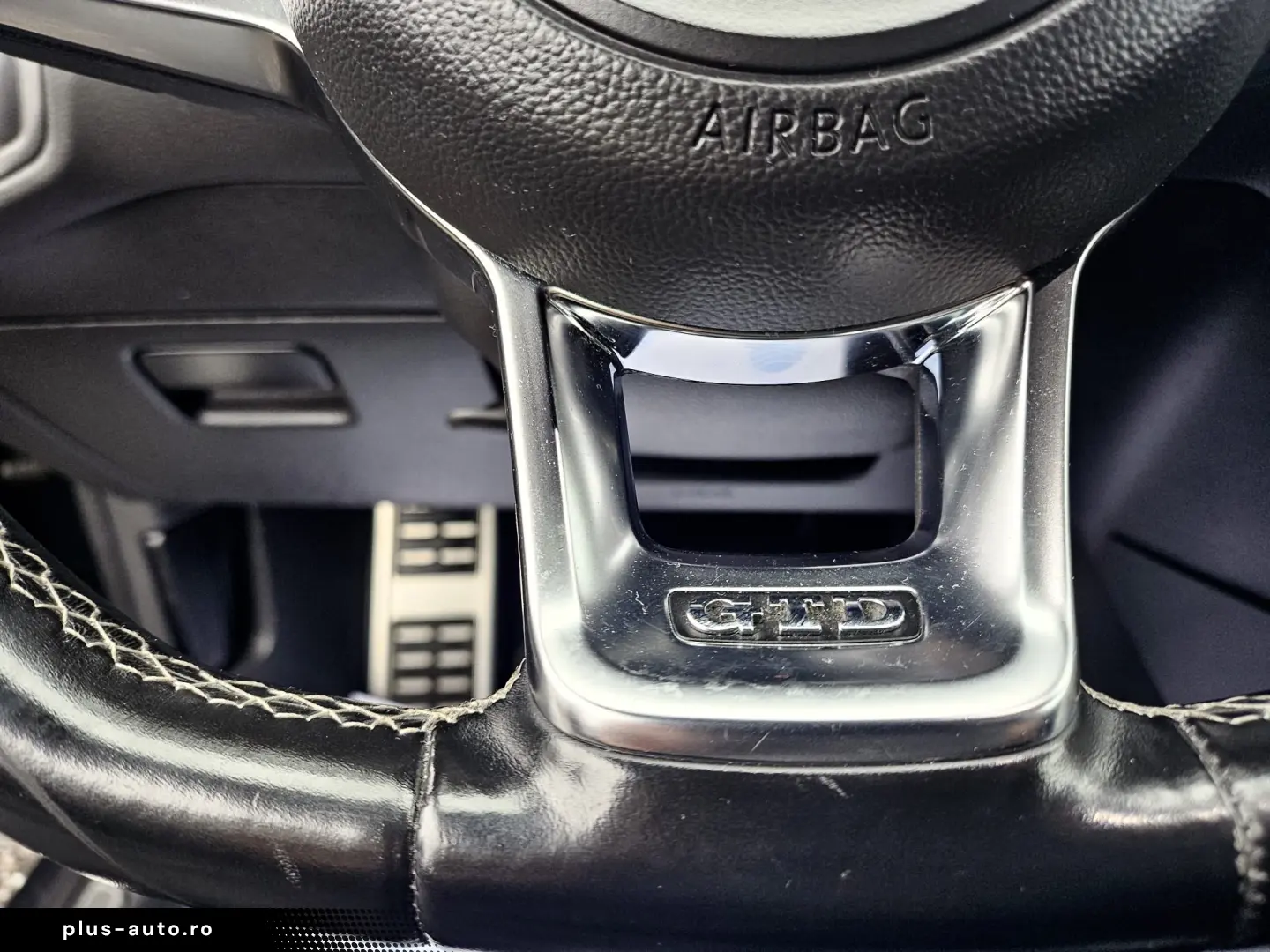 Volkswagen Golf GTD 2.0 TDI SCR DSG