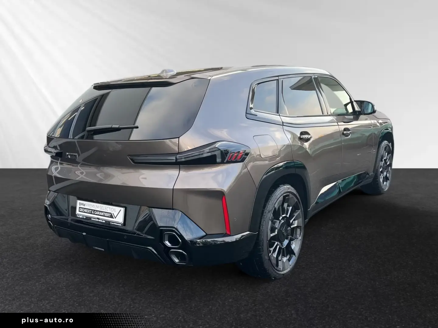 BMW XM 50e Individual