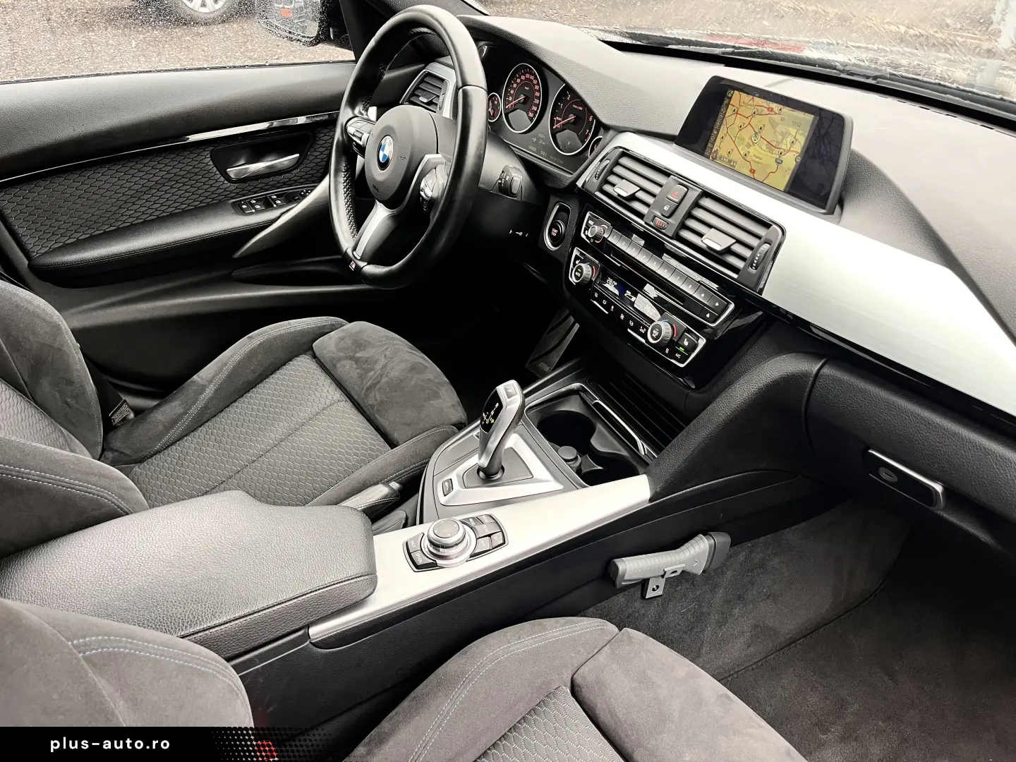 BMW Seria 3 330e iPerformance M Sportpachet