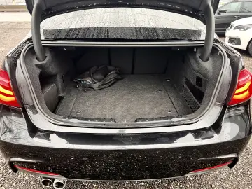 BMW Seria 3 330e iPerformance M Sportpachet