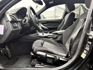 BMW Seria 3 330e iPerformance M Sportpachet