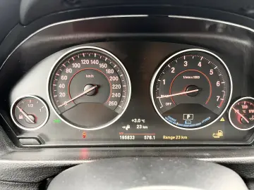 BMW Seria 3 330e iPerformance M Sportpachet