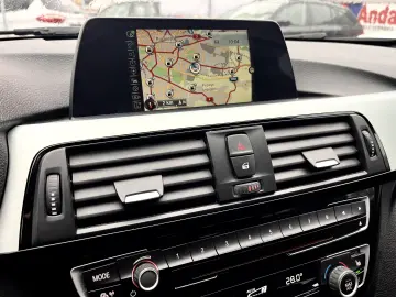 BMW Seria 3 330e iPerformance M Sportpachet