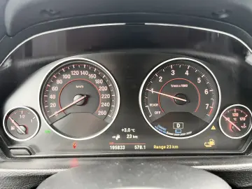 BMW Seria 3 330e iPerformance M Sportpachet