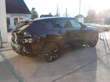 BMW XM V8  full. B&W DAPro  M Driver's net €85k