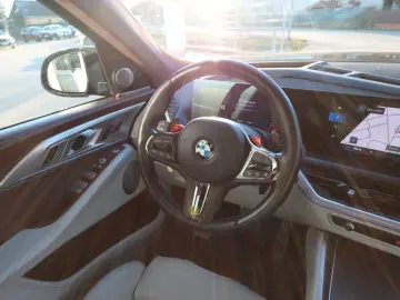 BMW XM V8  full. B&W DAPro  M Driver's net €85k
