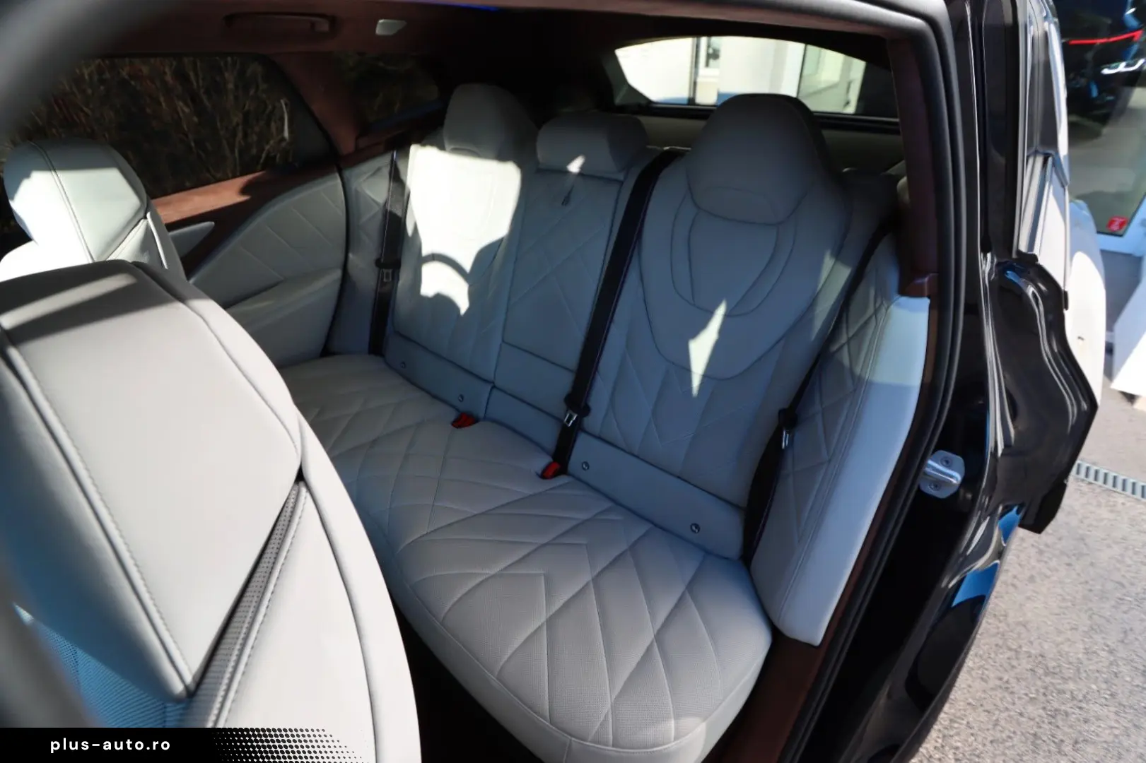 BMW XM V8  full. B&W DAPro  M Driver's net €85k