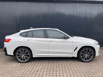 BMW X4 M40d  AHK 21 Rad Sitzbelüft HarmKa 8-fach-Ber