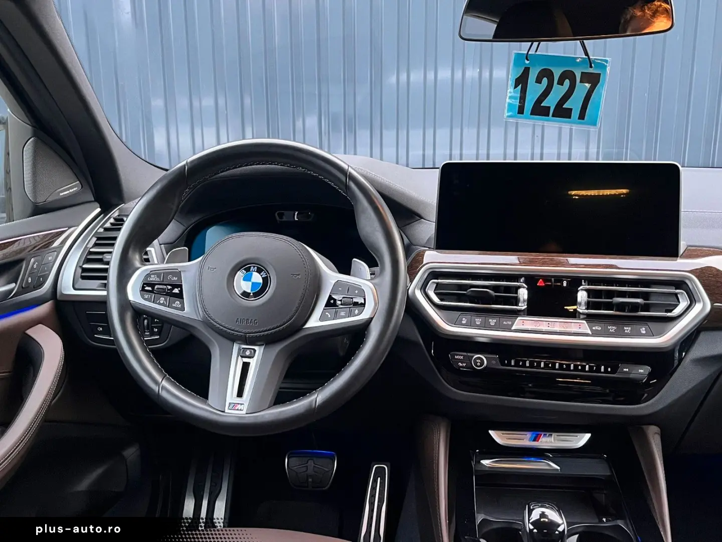 BMW X4 M40d  AHK 21 Rad Sitzbelüft HarmKa 8-fach-Ber