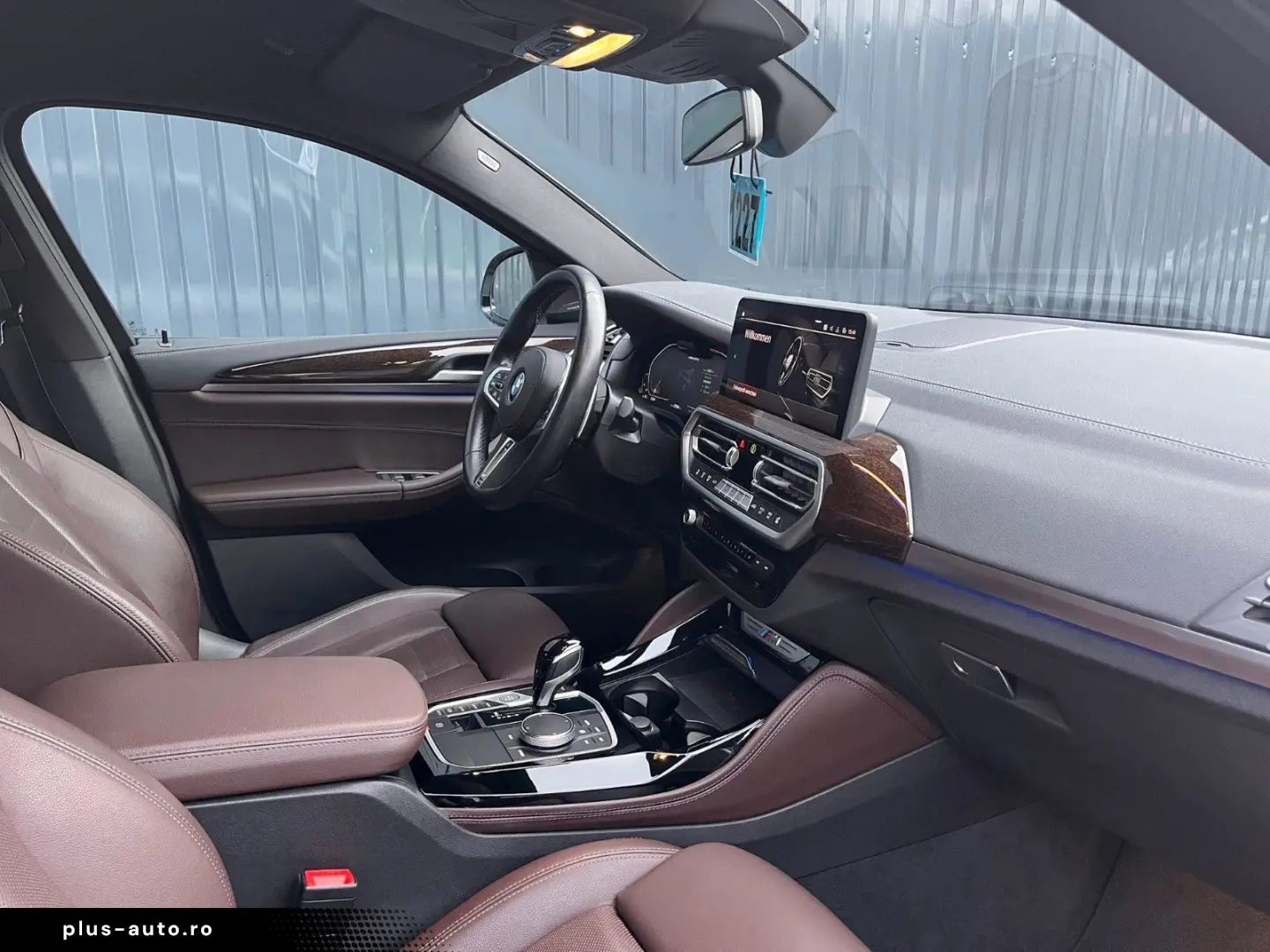 BMW X4 M40d  AHK 21 Rad Sitzbelüft HarmKa 8-fach-Ber