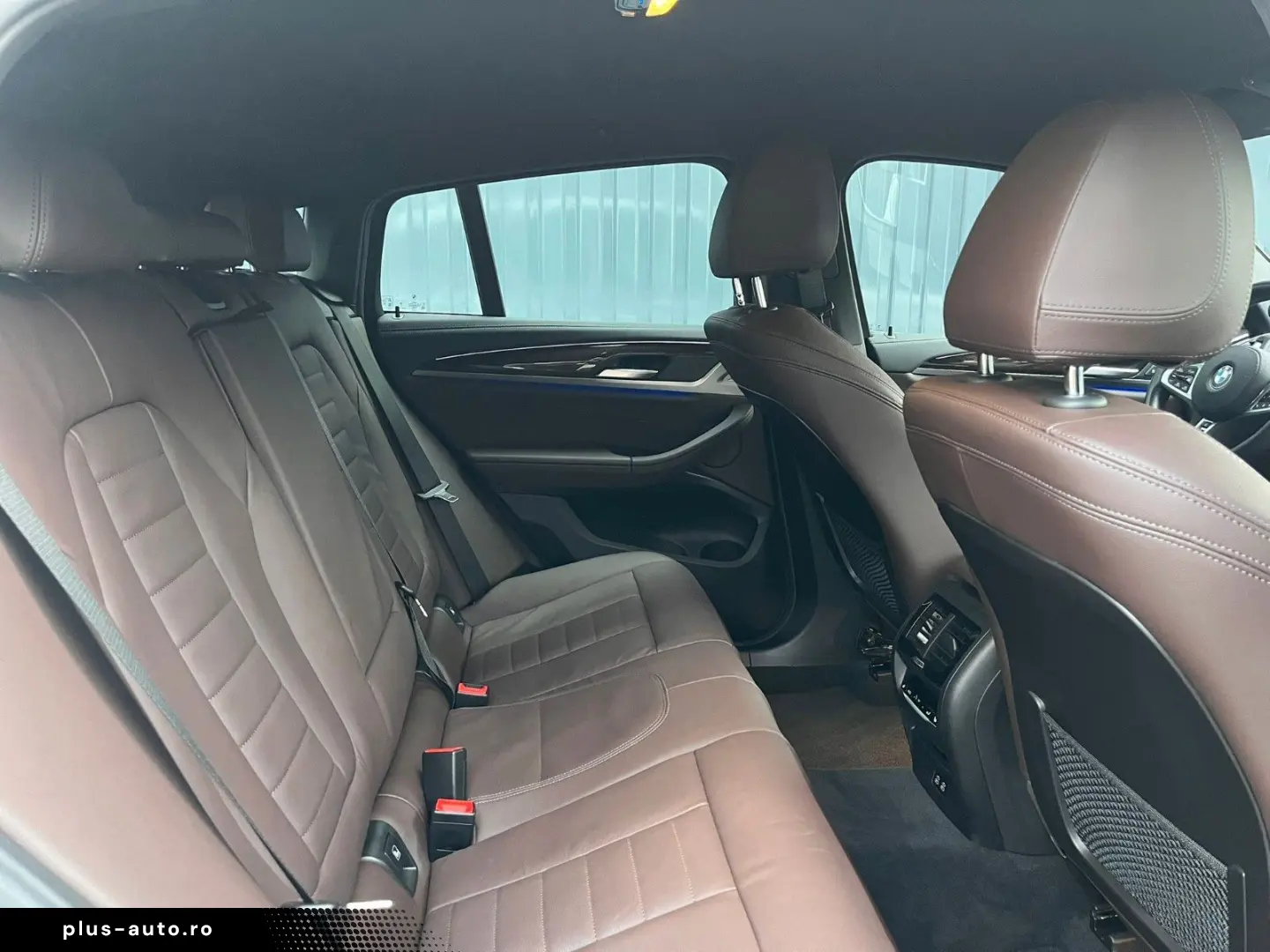 BMW X4 M40d  AHK 21 Rad Sitzbelüft HarmKa 8-fach-Ber