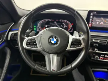 BMW 530 d xDrive M-Sport Massage