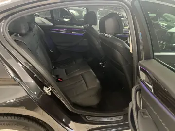 BMW 530dxD Lim HUD Laser