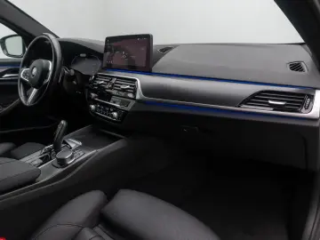 BMW 530d xD M Sport Kamera DAB 4xKlima ACC Alarm 19