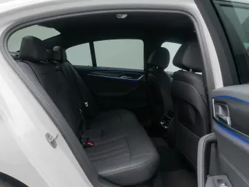 BMW 530d xD M Sport Kamera DAB 4xKlima ACC Alarm 19