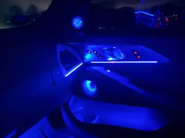 BMW XM LABEL RED  Bowers & Wilkins Massage Adapt.M