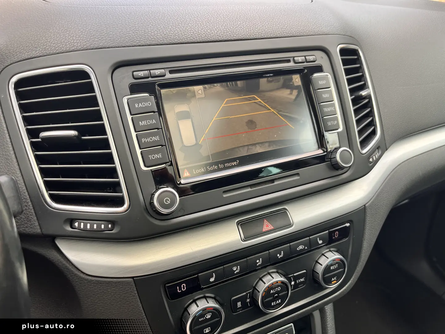 Volkswagen Sharan 2.0 TDI DPF Highline 7 Locuri
