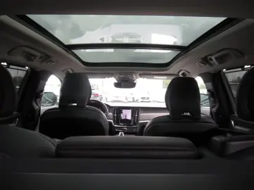 VOLVO V90 Cross Country B5 Benzin AWD Ultimate