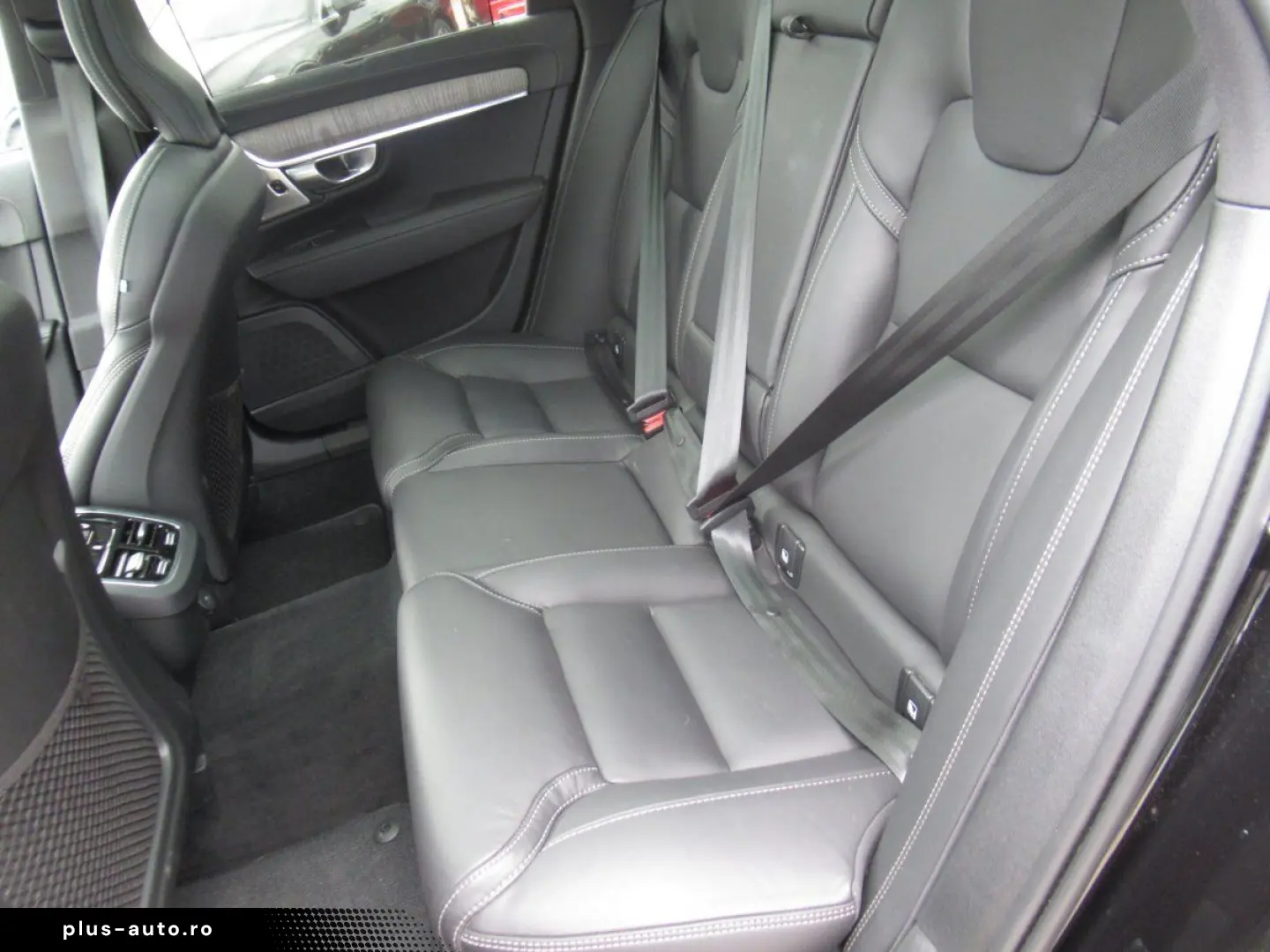 VOLVO V90 Cross Country B5 Benzin AWD Ultimate