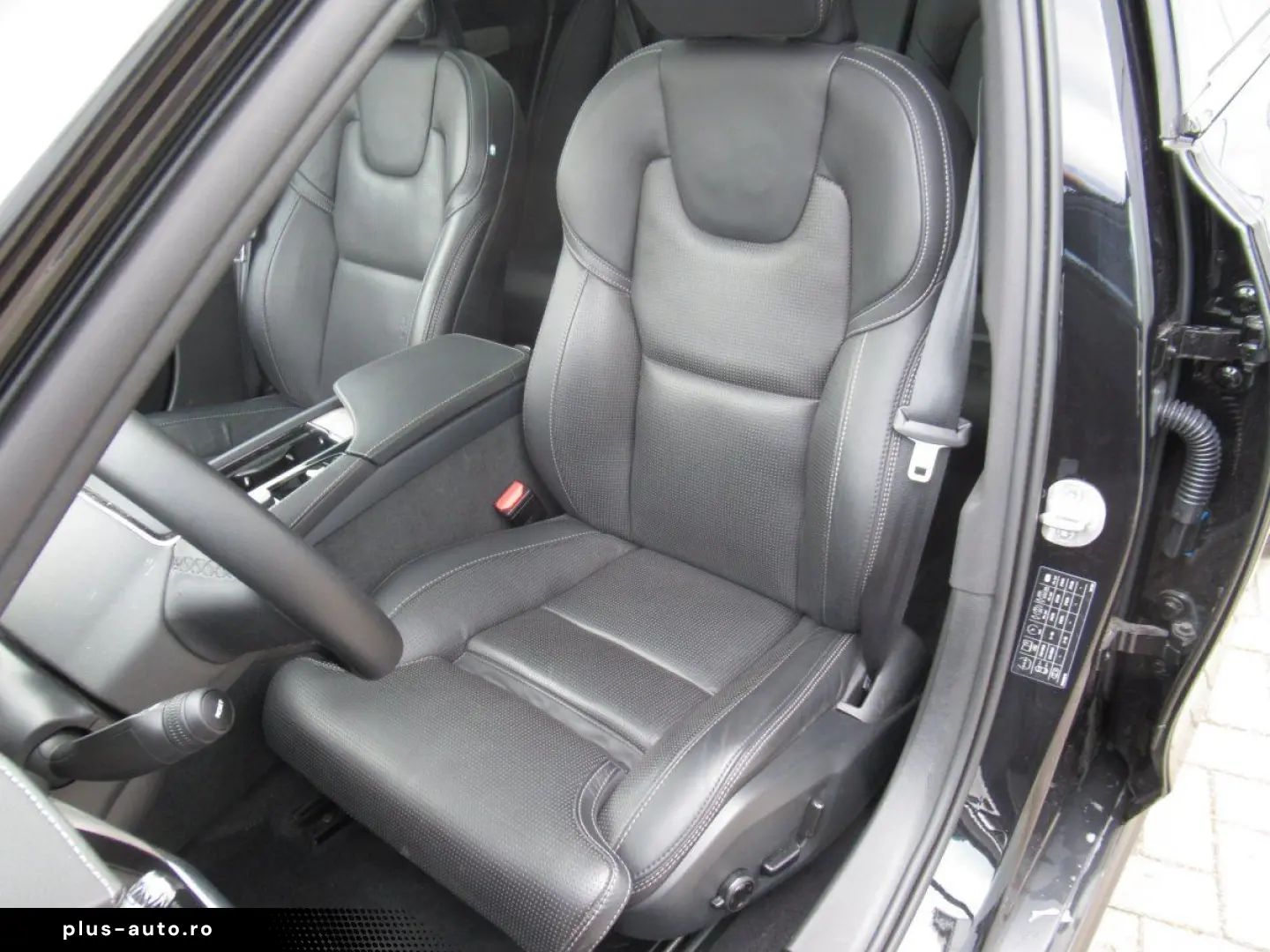 VOLVO V90 Cross Country B5 Benzin AWD Ultimate