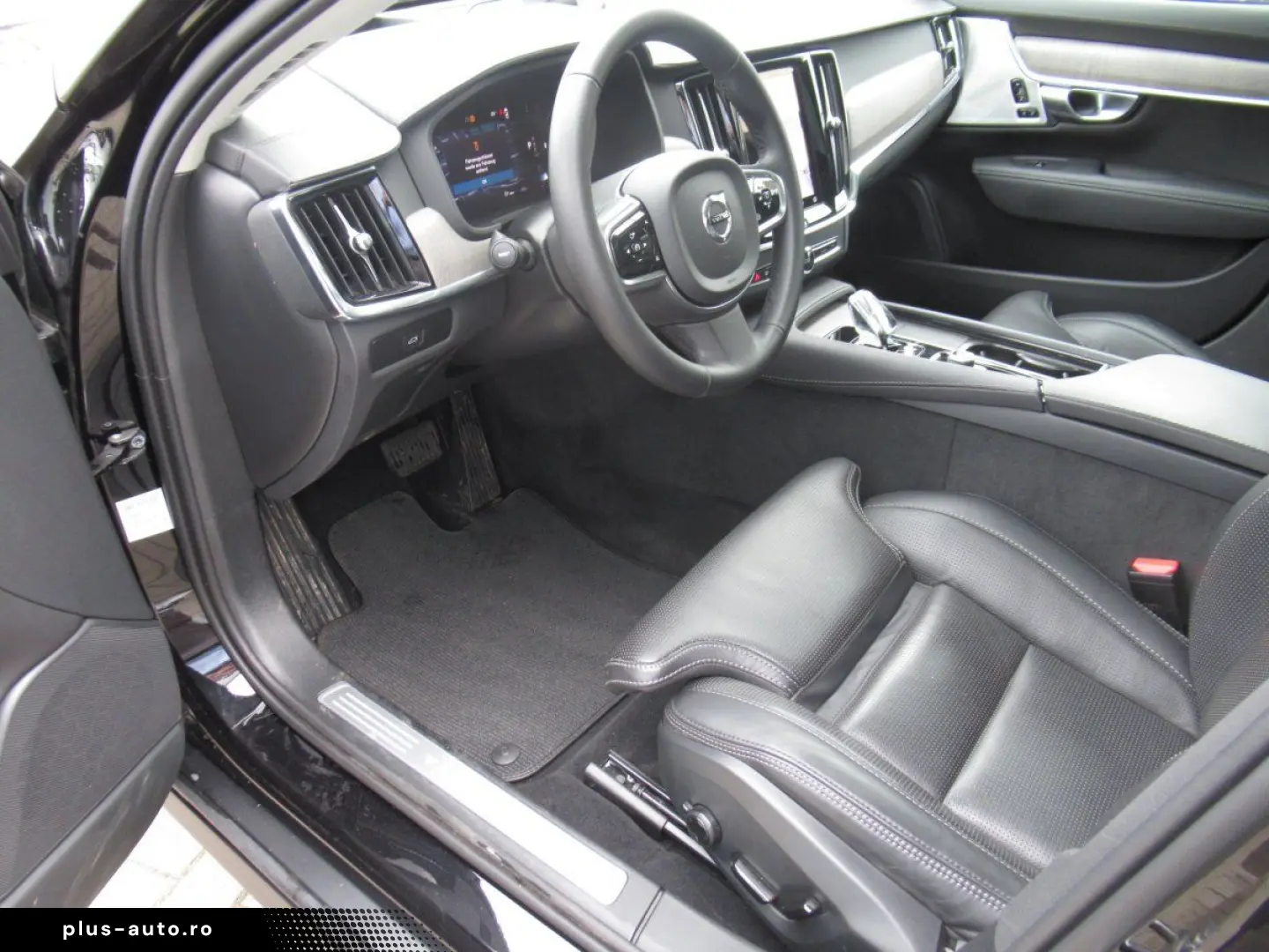 VOLVO V90 Cross Country B5 Benzin AWD Ultimate