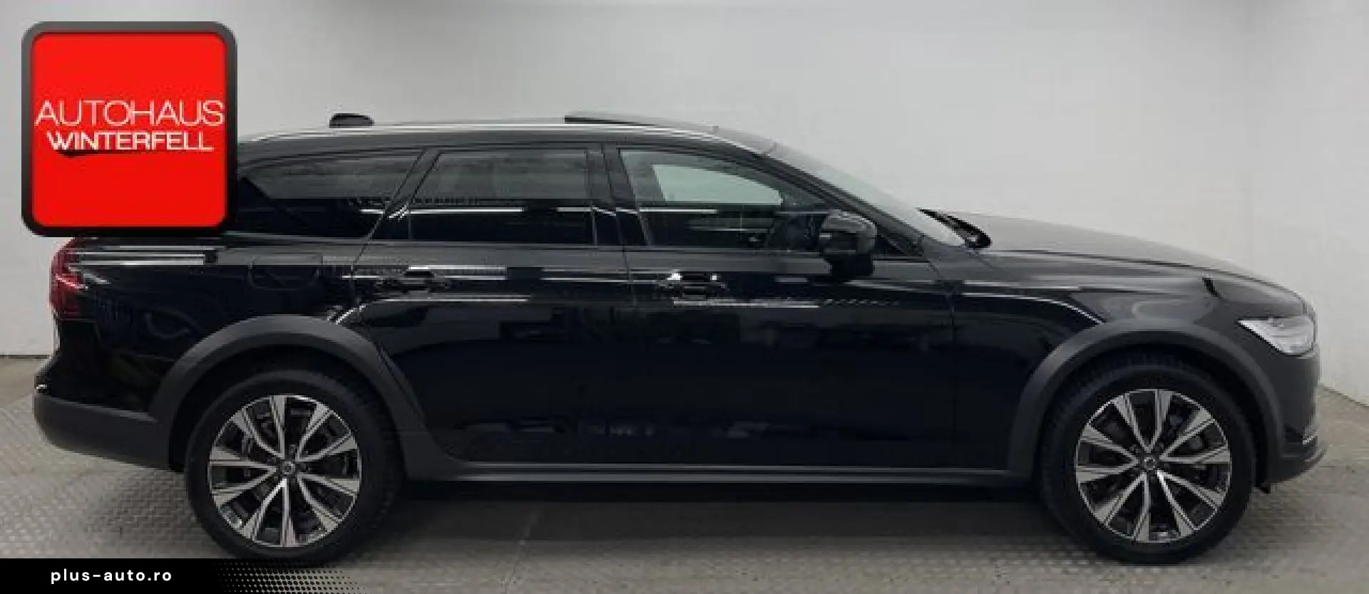 VOLVO V90 Cross Country Plus B4 AWD